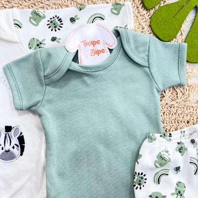  CONJ. DE MALHA 3 PEÇAS - Aventura na Selva - Verde e Off White